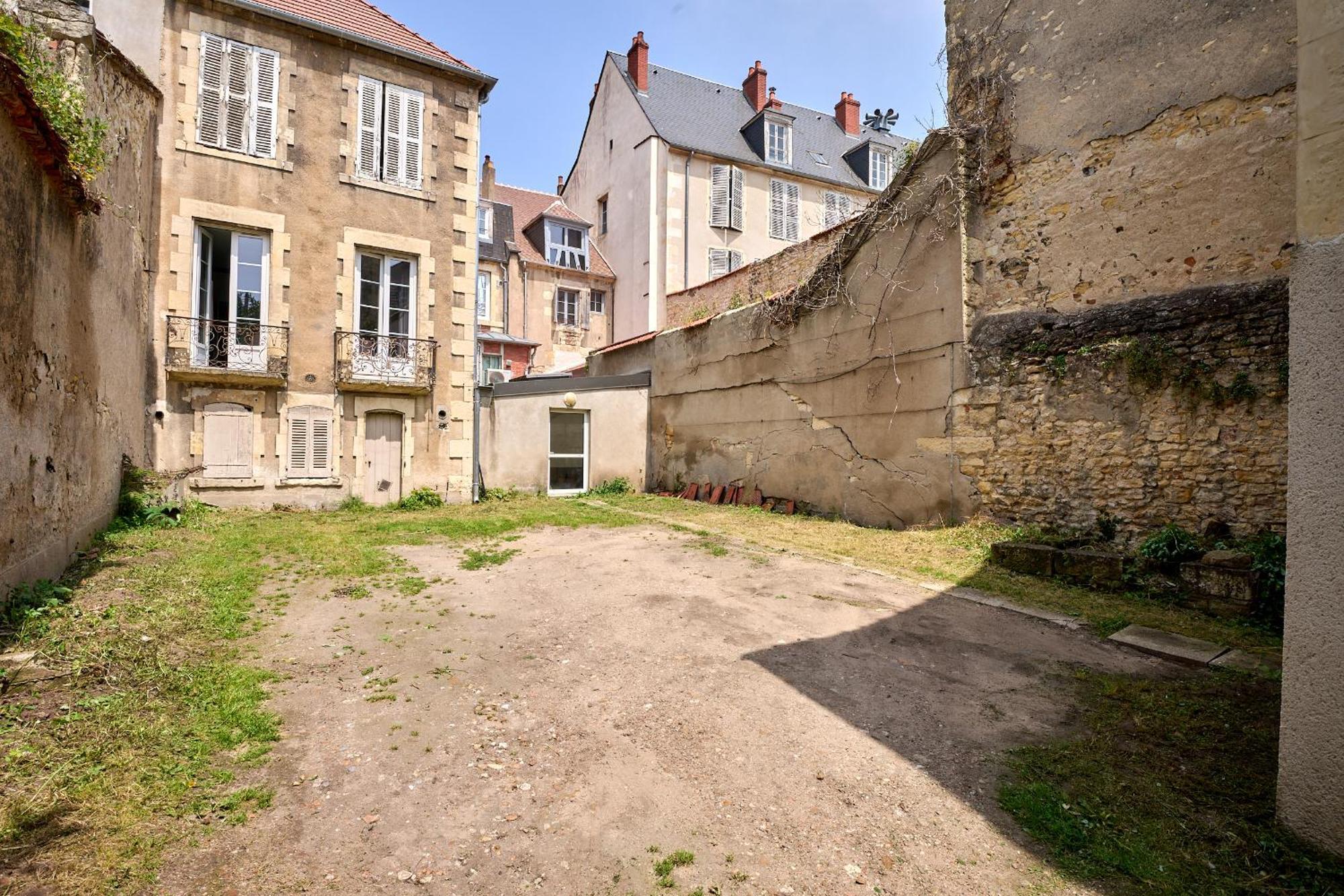 Appartement De Caractere, Charme Nevers Exterior photo